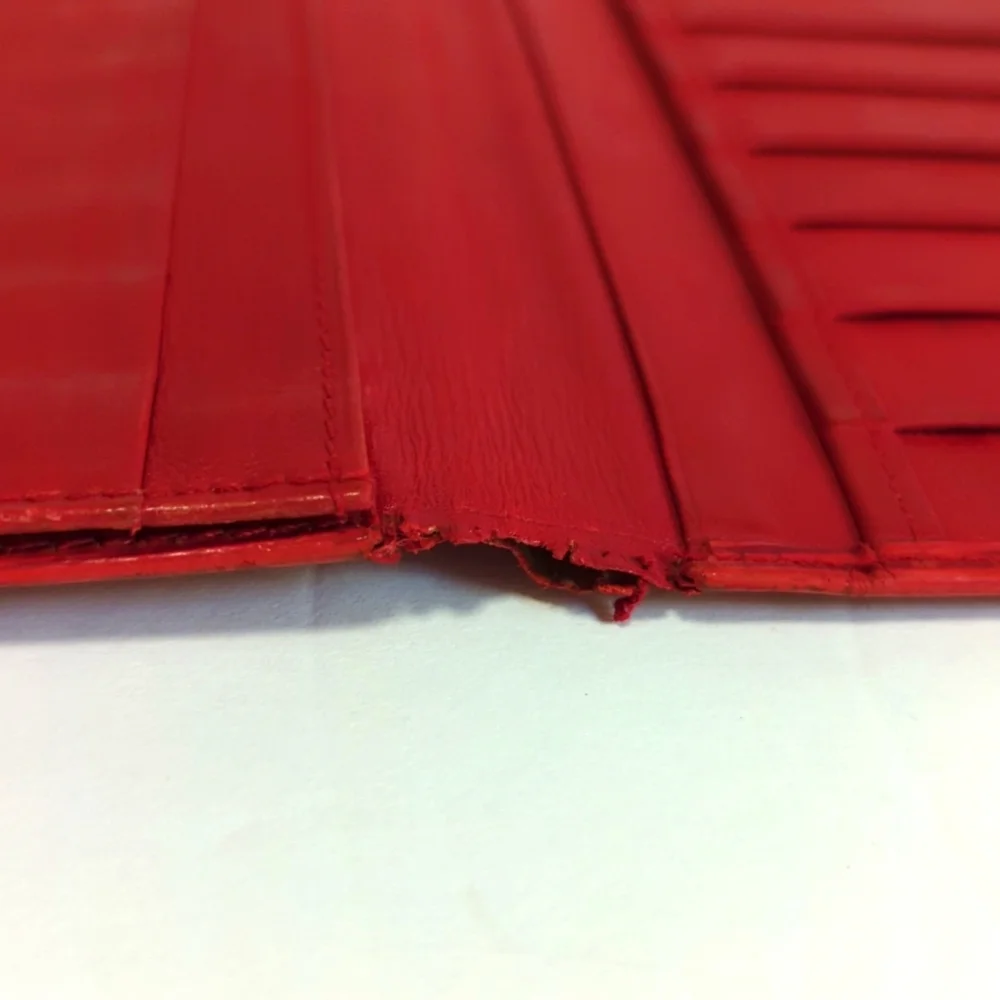 Louis Vuitton Scarlet Epi Leather Wallet - Picture 6 of 14